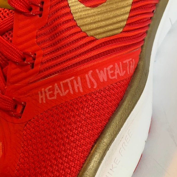 Nike Free Train Instinct Kevin Hart Hustle Red Gold White US Womens 8 Mens 6.5 - Picture 2 of 12